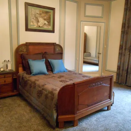 La Passagere Oda ve Kahvaltı Hauterive (Allier)